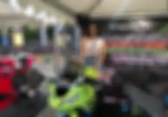 Modifikasi Motor Kawasaki Ninja ZX-6R 636, Full Aksesoris Menggoda
