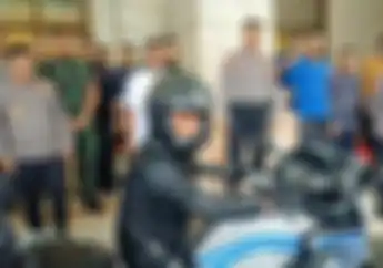 Aksi PJ Gubernur DKI Jakarta Heru Budi Hartono Naik Moge Milik Patwal Dishub