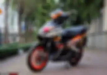 Modifikasi Motor Honda Air Blade 110, Pakai Livery Motor Marc Marquez