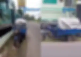 Motor Tiga Roda Parkir Hampir Setahun Depan Kampus Solo, Misteri Pemilik Belum Terpecahkan