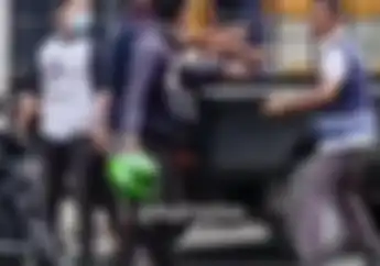 Adu Silat Driver Ojol vs Tukang Parkir di Medan, Ternyata Masalah Sepele