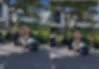 Bule Naik Vespa Nekat Lawan Polisi saat Ditilang, Netizen Geram