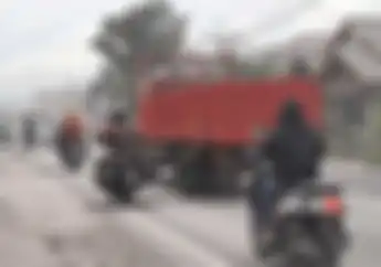 Motor Terkena Abu Vulkanik Erupsi Merapi, Bikers Langsung Lakukan Ini