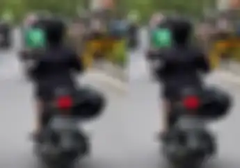 Heboh Abdi Dalem Keraton Jogja Naik Motor Enggak Pakai Helm, Ini Kata Polisi