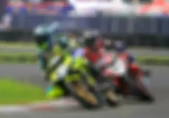 Regulasi Ukuran Velg Berubah Di Kejurnas Road Race, Pembalap Yamaha Ubah Gaya Balap