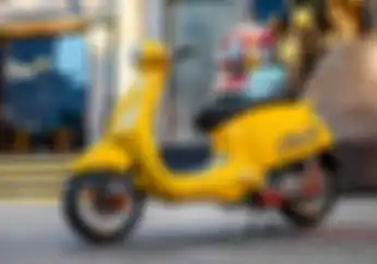 Manis Modifikasi Motor Vespa Primavera, Dijejal Spare Part Stage 6 Full Hedon