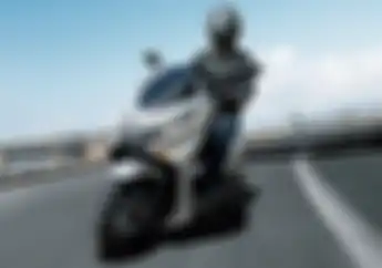 Suzuki Punya Motor Saingan NMAX dan PCX, Kok Tidak Masuk Indonesia