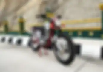 Cakepnya Modifikasi Motor Honda Verza Bergaya Scrambler Tahun 1960-an