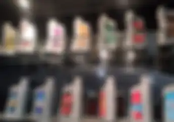 Oli Palsu Lebih Banyak Dijual Online atau Lebih Offline? Ini Kata Pertamina
