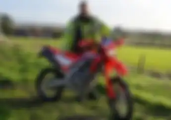 Penasaran Motor Polisi di Inggris, Pakai Honda CRF Biar Hemat