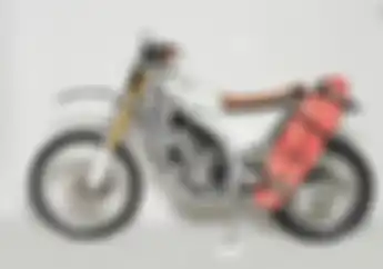 Modifikasi Motor Honda CRF250L Gaya Vintage Enduro, Dibuat Untuk Anak Skate