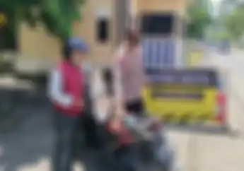 Spesial Buat Pemudik, Polres Situbondo Sediakan Tambal Ban Sampai Bensin Gratis