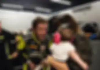 Bukan Sekadar Privacy Ini Alasan Valentino Rossi Rahasiakan Wajah Anaknya