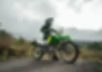 Penggemar Motor Trail Merapat, Kawasaki New KLX150 2024 Model Year Makin Keren dan Agresif!