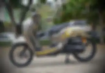 Imut Tapi Hedon, Modifikasi Motor Honda Scoopy Minion Gaya Proper Kelas Sultan