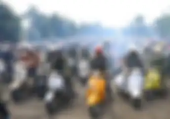 Besok Hari Buruh, Ini Alasan Vespa Identik dengan Perayaan May Day