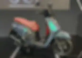 Meluncur Motor Matic Pesaing Honda Scoopy Body Tajam-tajam Serta Banyak Fitur Canggih