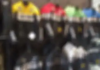 Baru Tahu Jaket Riding Yellow Corn Punya Dua Warna Langka Yang Hanya Ada di Indonesia