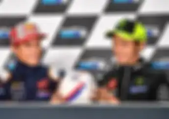 Pengen Balapan Seperti Marc Marquez, Pembalap MotoGP 2023 Ini Idolakan Valentino Rossi