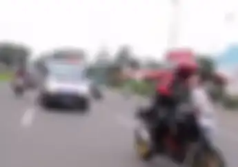Pengawal Ambulans Bikin Bahaya Pakai Sirine dan Strobo, IMI Pusat Mereka Gak Berhak Mengawal