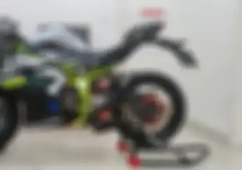 Anti Bensin Modifikasi Motor Kawasaki Ninja 250 SL Konversi Ke Listrik Plus Tampil Hedon