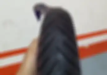 Rahasia Ban Motor Murah Asal Vrindavan Anti Bocor Meski Bukan Ban Tubeless