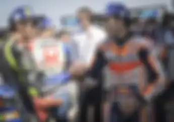 Wow, Marc Marquez Dan Valentino Rossi Kompak Gabung Kegiatan Mulia, Beneran Sudah Damai?