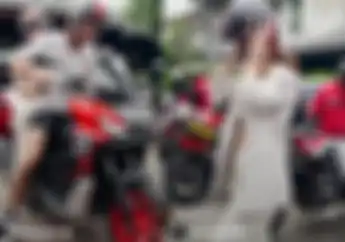 Wulan Guritno Disebut Single Lagi, Dulu Pacaran Naik Motor Matic Aneh