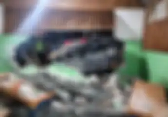 Adu Kuat Kakek Sugiono Vs Kakek Subagio Korbannya Penghuni Warung Pinggir Jalan