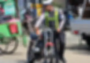 Melanggar Gak Langsung Ditilang Polisi Tapi Jangan Kaget Ketika Bayar Pajak Kendaraan Tagihan Besar