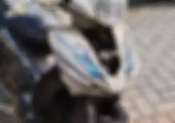 Kecelakaan Yamaha Vega R Gagal Menyalip Truk Kontainer di Tebet, Jakarta Selatan Satu Orang Tewas