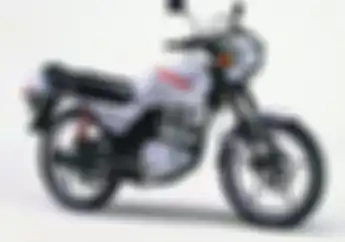 Ada Suzuki Katana Mesin 125 cc Irit Banget 63 Km/Liter, Kok Pakai Setang Bukan Setir?