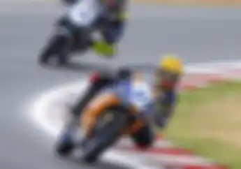 Mantul Penampilan Kakak Adik Pembalap Indonesia Di WorldSSP300 Rep. Ceko 2023 , 7 Besar Di Latihan Jumat