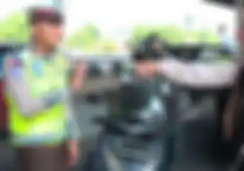 Polisi Apa Berhak Tilang Motor yang Pajaknya Mati, Mana Dasar Hukumnya