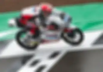 Hasil Race Moto3 Inggris 2023: Mario Aji Kesulitan, David Alonso Unjuk Gigi