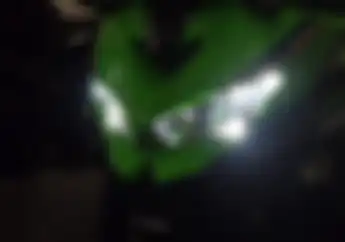 Ngapain Sih Lampu Motor Wajib Nyala di Siang Hari Sampai Ada Denda Segala, Ini Alasannya Bro