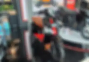 Cuma di GIIAS 2023 Diskon Rp 1 Juta Motor Listrik Mirip Vespa Gratis Ongkos Kirim ke Rumah