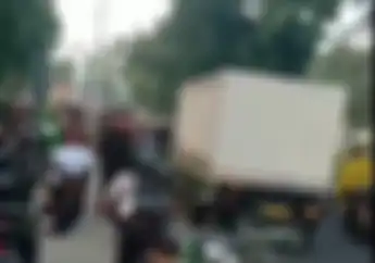 Pemotor Lawan Arah Ditabrak Truk di Lenteng Agung Terancam Jadi Tersangka dan Tidak Dapat Santunan