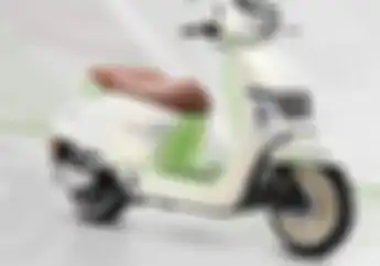 Calon Motor Murah Pede Lawan Vespa, Buatan Cina Gaya Retro 150 cc Banyak Warna