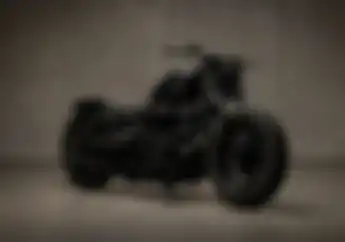 Serba Hitam, Modifikasi Motor Harley-Davidson Dyna Gaya Vintage Jadi Tambah Maskulin