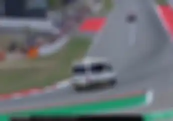 Video Ambulans Bawa Francesco Bagnaia yang Kecelakaan Parah di MotoGP Catalunya 2023 Dapat Tepuk Tangan Penonton