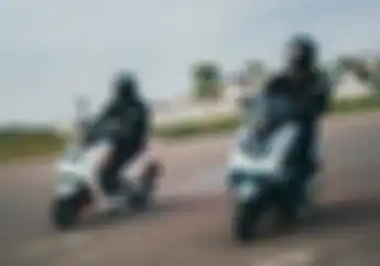 Enaknya Punya Motor Listrik, Bisa Dapat Subsidi Rp 7 Juta Sampai Bebas Pajak