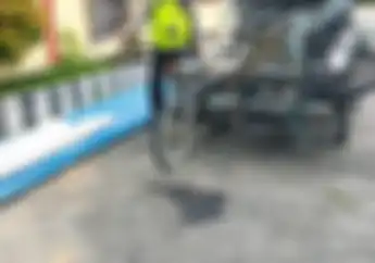 Kekuatan Rangka eSAF Honda Scoopy Diuji Adu Banteng Lawan Bentor Nyawa Pengendara Melayang