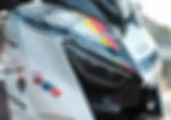 Mesin dan Powernya Ngeri, Modifikasi Motor Yamaha XMAX Motif Perpaduan Helm Mantan Pembalap F1