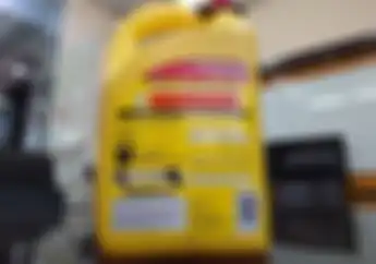 Awet Banget Bisa Tahan 10 Tahun Radiator Coolant Ini Dijual di Indonesia Banyak di Pasaran