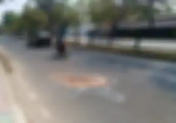Sedih Mau Berangkat Sekolah Siswa SMA Tewas Terlindas Bus Pariwisata Usai Menabrak Motor Ibu-Ibu di Jakarta Timur