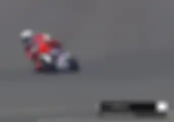 Ngeri, Baru Pertama Kali Wildcard Moto3 Mandalika Fadillah Arbi Sudah Kalahkan Mario Aji di Sesi FP2