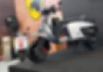Pertama di IMOS+ 2023 Brand Scomadi Meluncur Hadirkan 6 Motor Baru Desain Mirip Lambretta