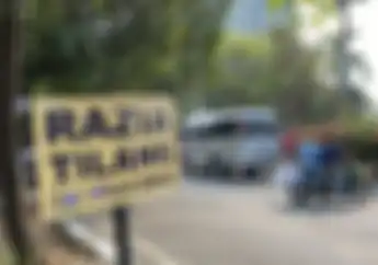 Cerita Aneh Pemotor Rela Bayar Rp 500 Ribu Untuk Sogok Petugas Razia Uji Emisi
