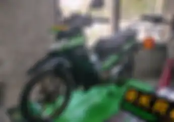 Kaget Motor Bebek Kawasaki Masih Eksis, Punya Fitur Aneh di Tangkinya